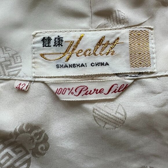 Vintage Ivory Robe Made in Shanghai w/Ship Emblem Size 42 100% Pure Silk - Picture 12 of 14